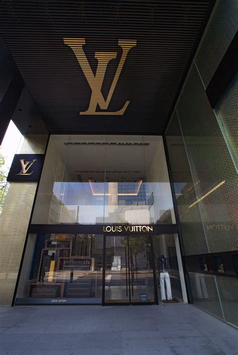 moedermaatschappij louis vuitton|LVMH .